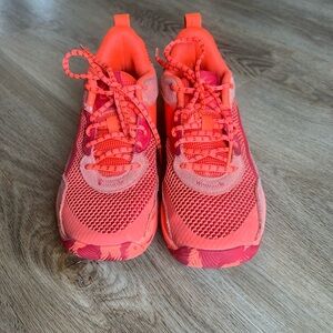 Under Armour Curry basketball shoes